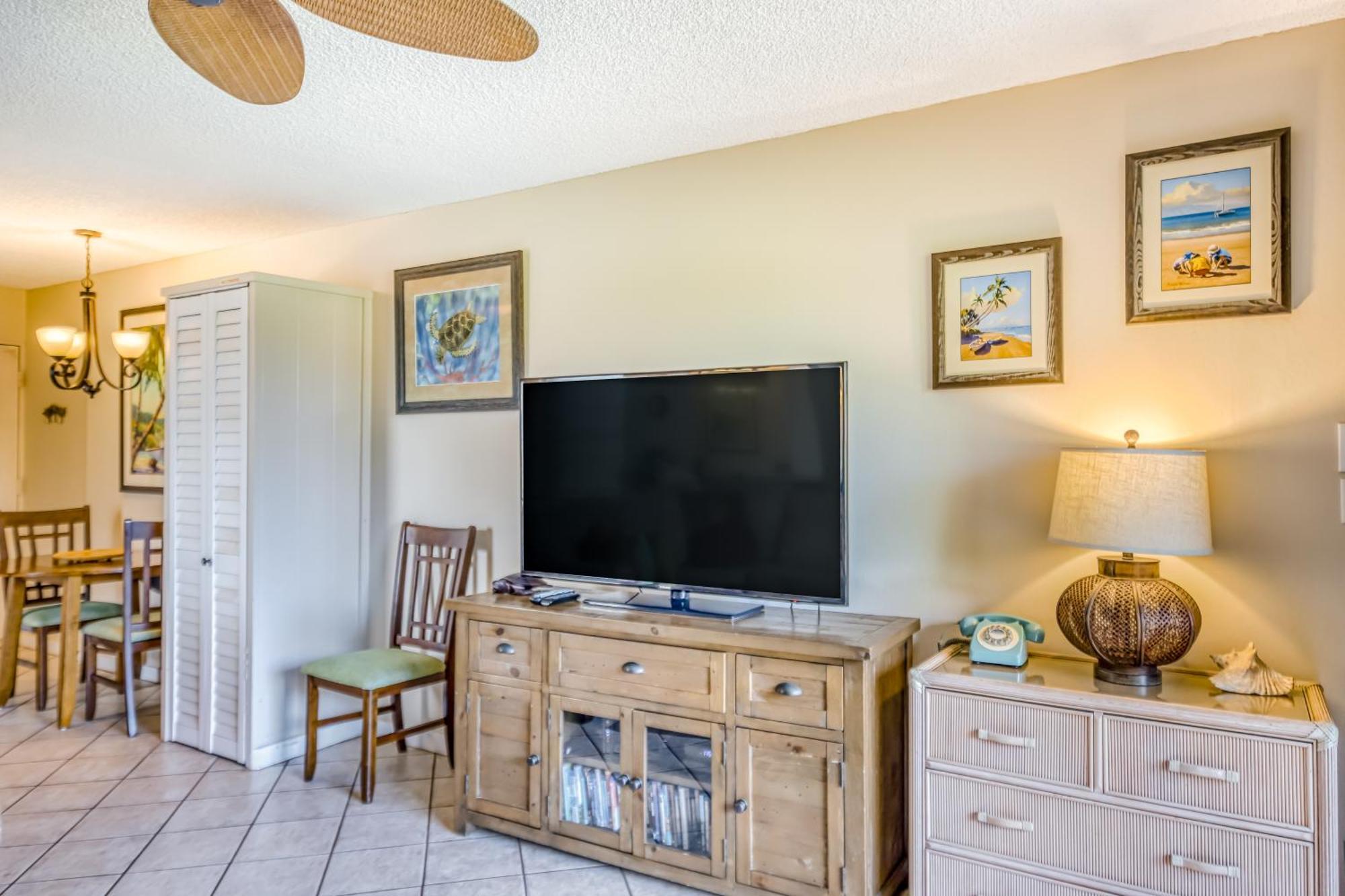 Mahina Surf Apartment Kahana Room photo